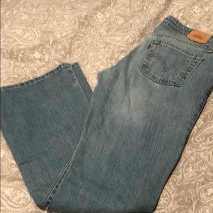 Levi’s super low boot cut jeans 518